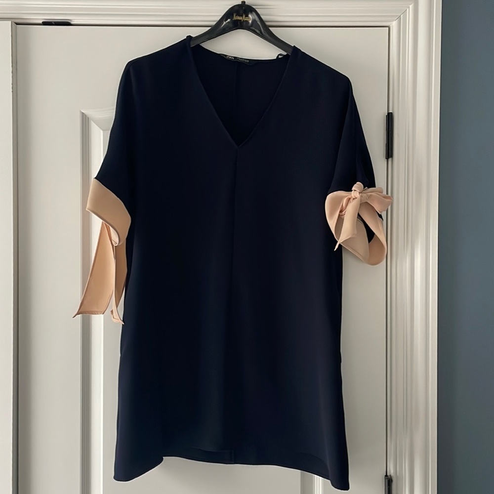 Zara navy dress beige blush tie at sleeve size medium worn once